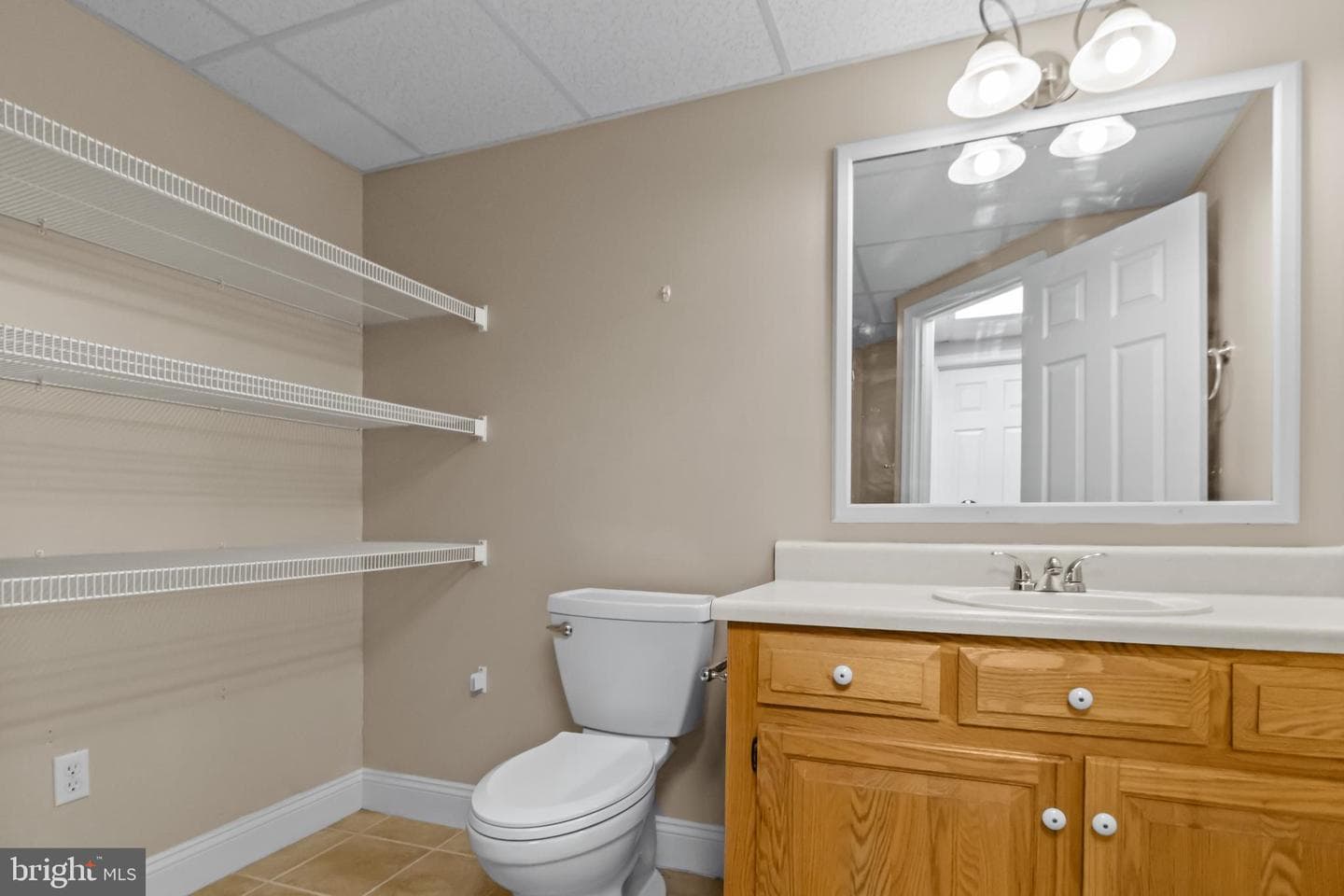 1525 Sharpes Court photo 46