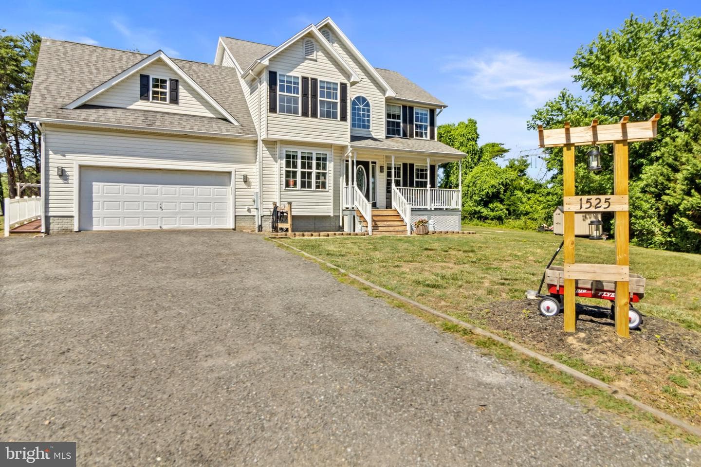 1525 Sharpes Court photo 57