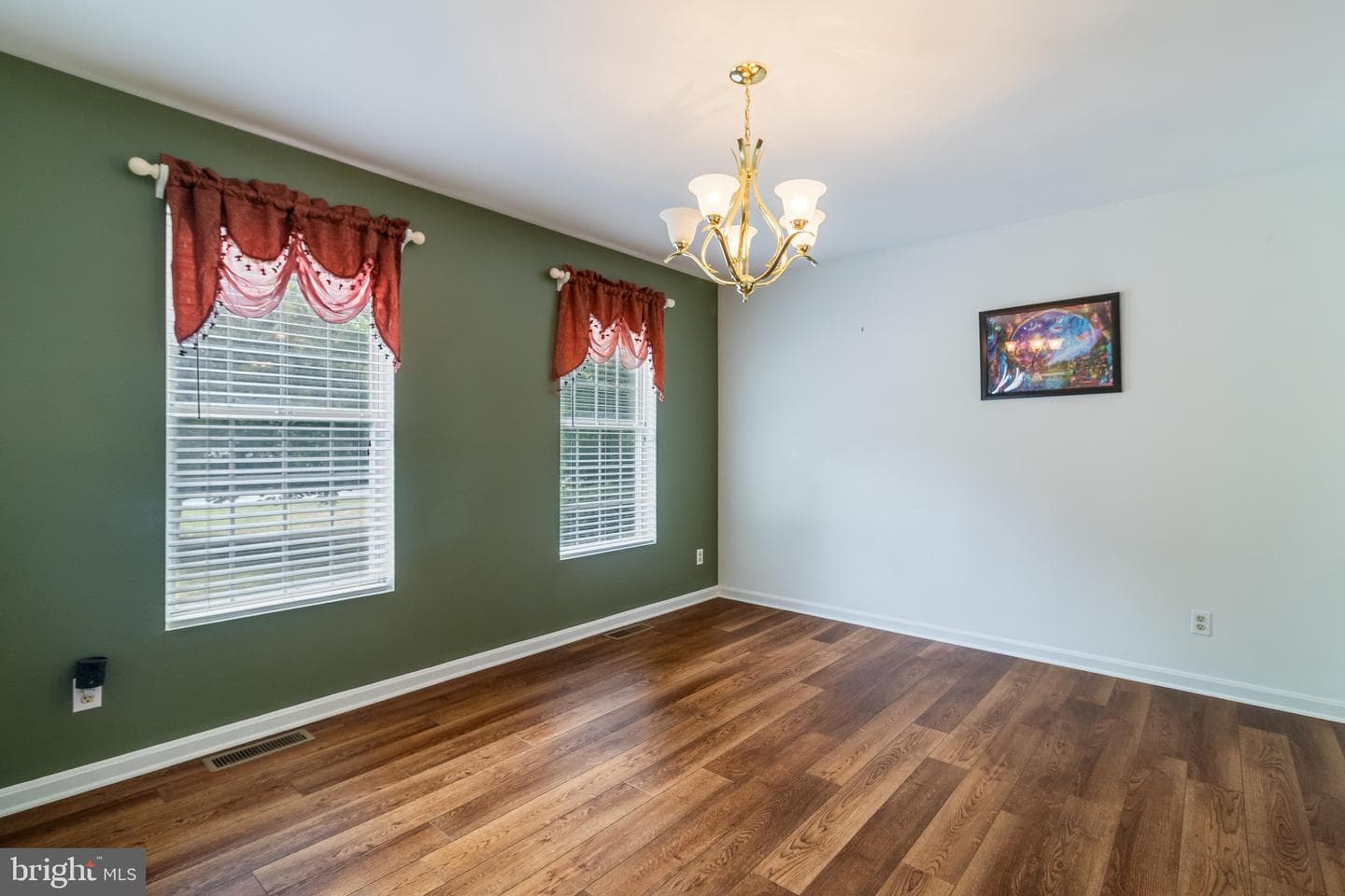 1155 Scenic Way photo 24