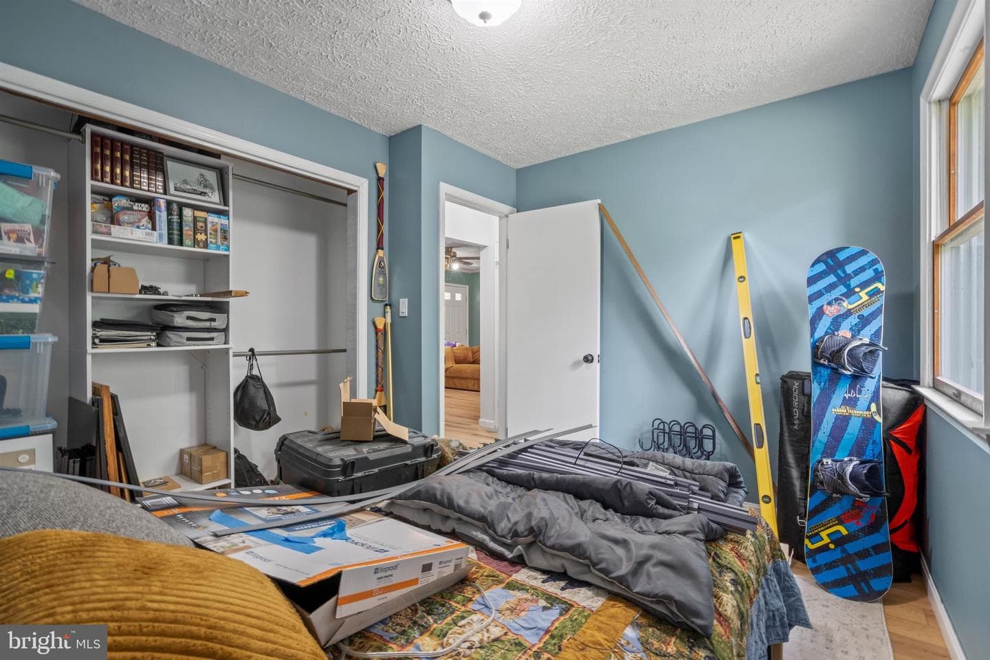 910 Golden West Way photo 15