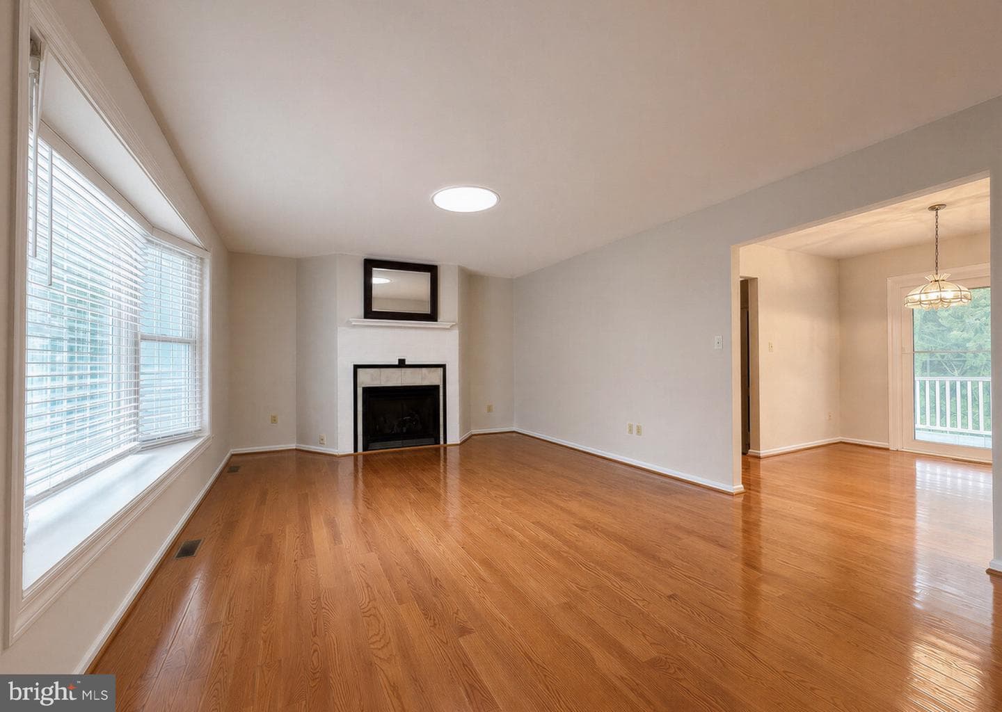 2115 Tamarac Trl photo 17