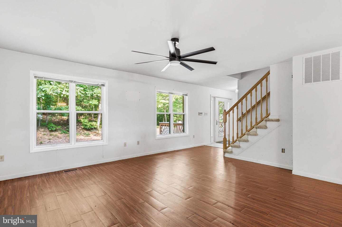 924 Chart Court photo 30