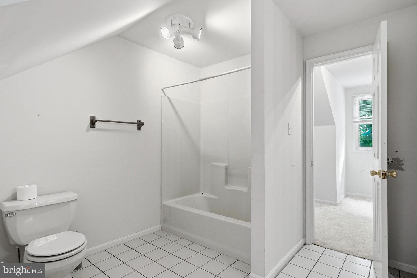 924 Chart Court photo 66