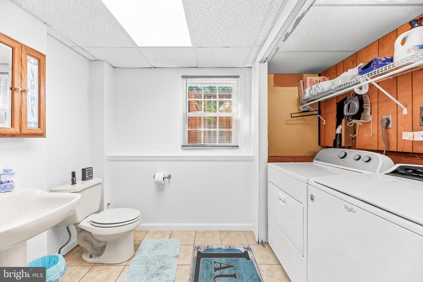 1543 Avenue B Street photo 25
