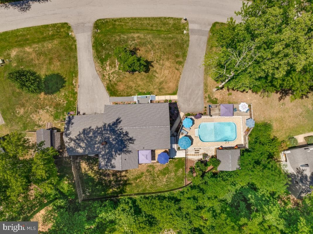 9017 Megan Circle photo 66