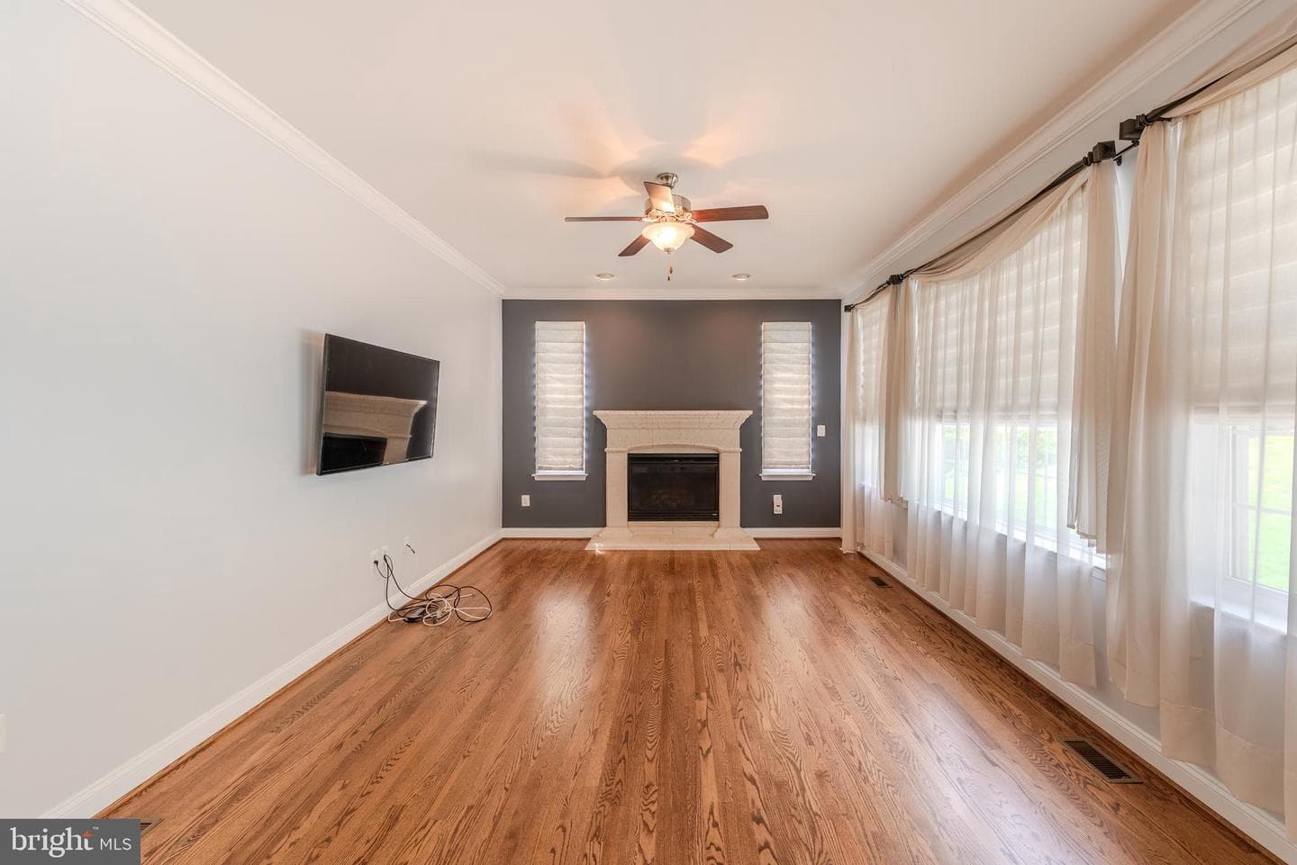 5034 Barrington Lane photo 19