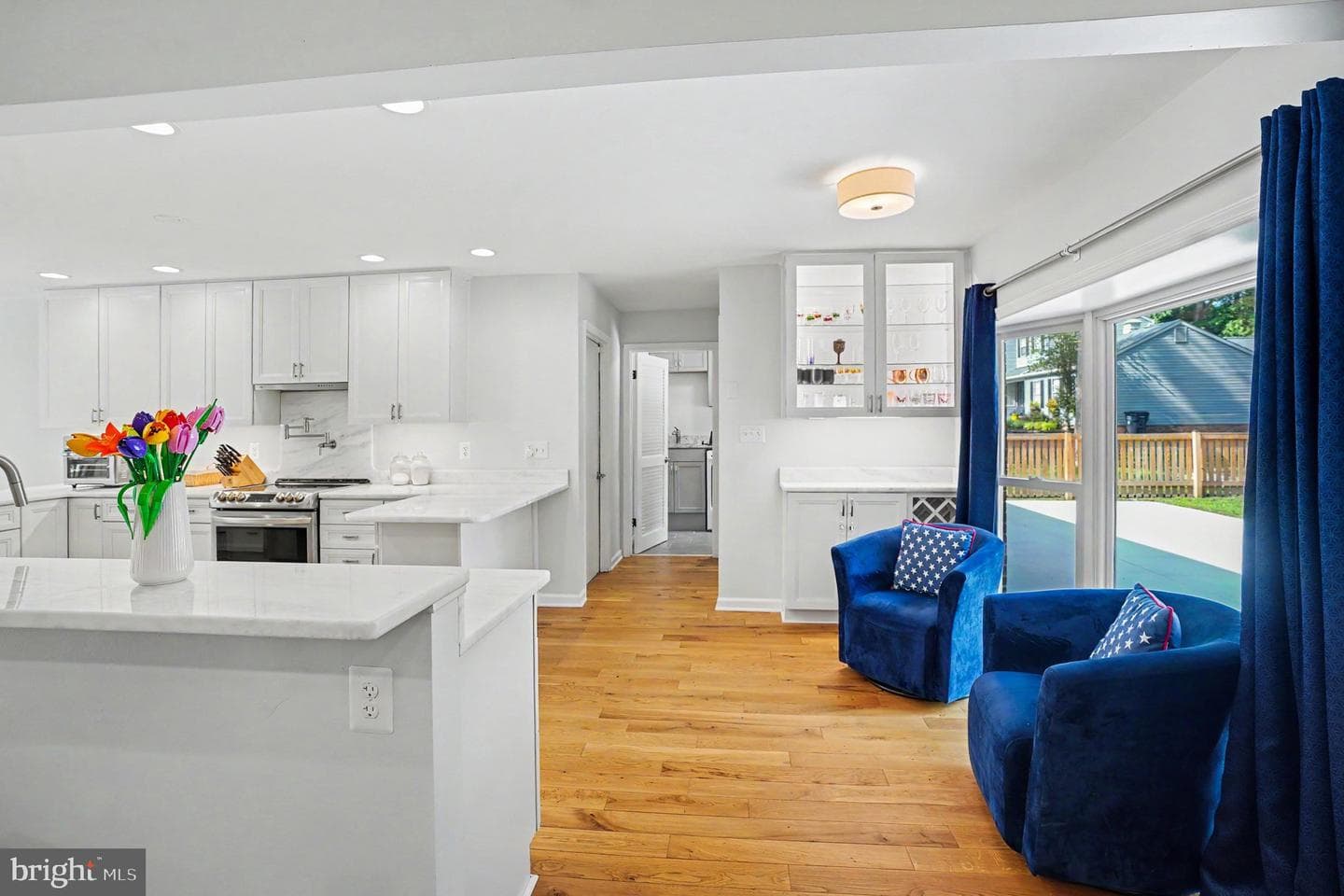 12029 Palisades Drive photo 10
