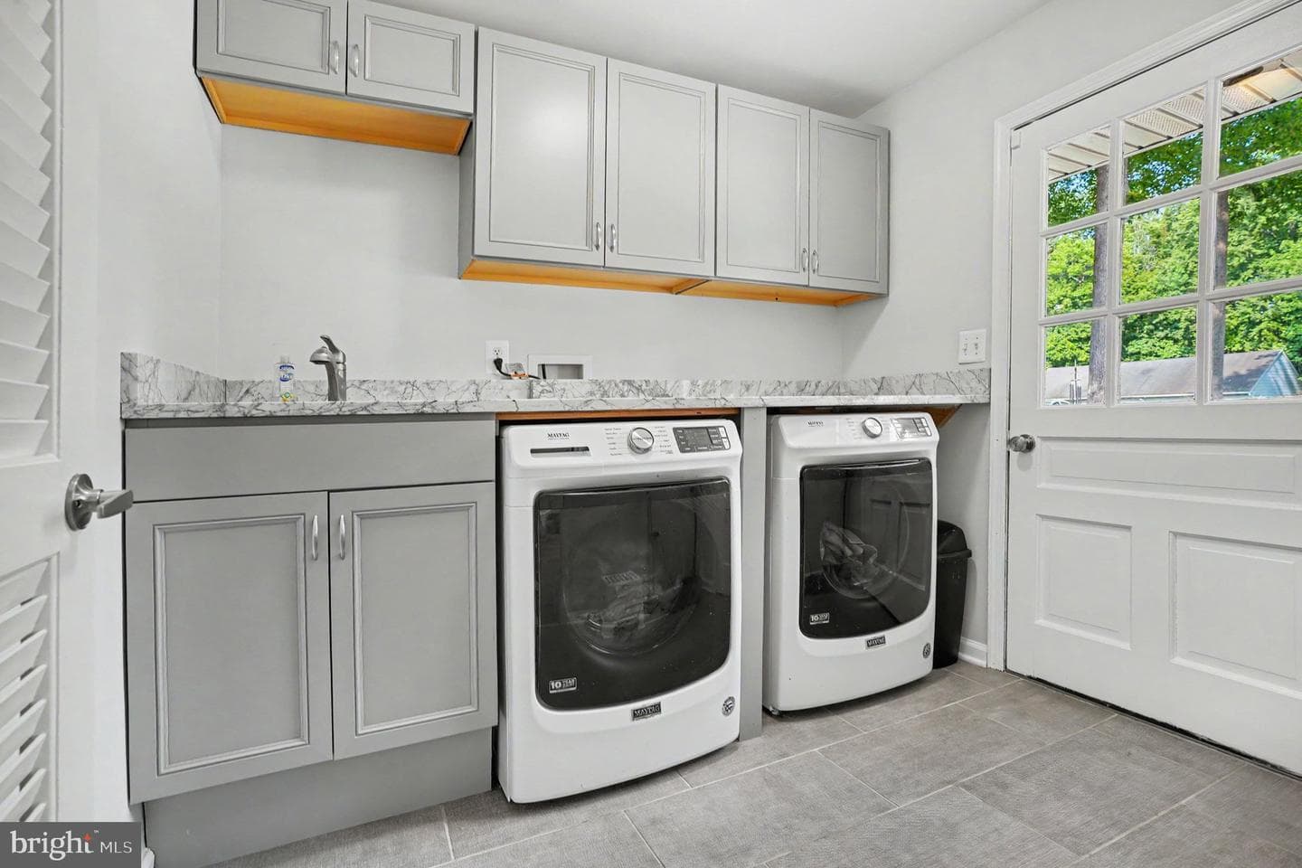 12029 Palisades Drive photo 18