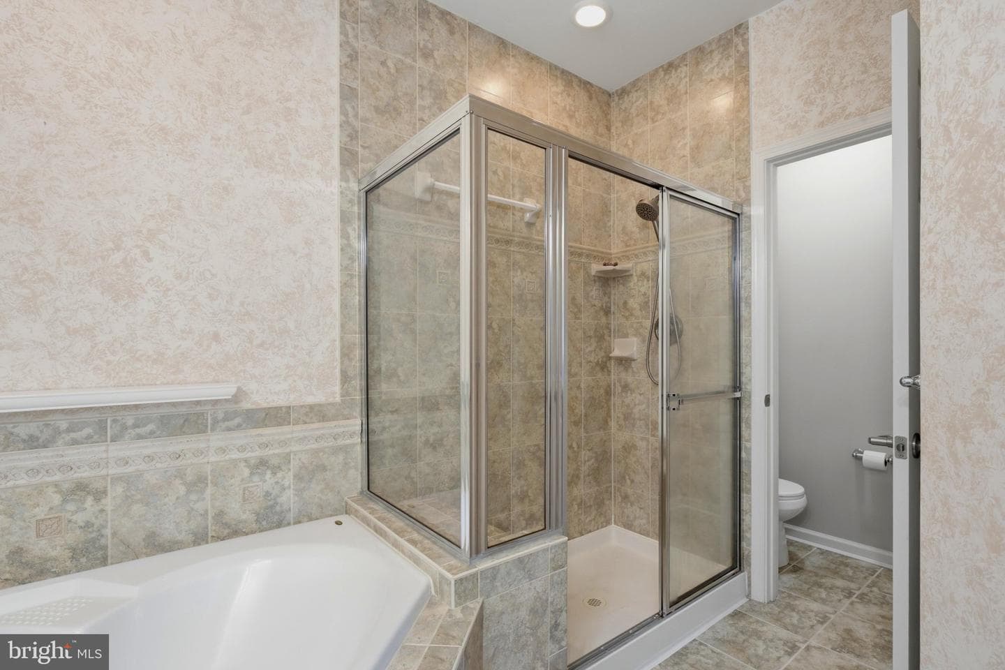 2298 Forest Ridge Terrace #12 photo 32