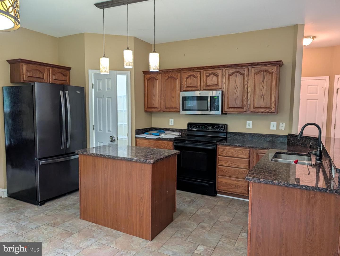 2440 Abigail Court photo 22