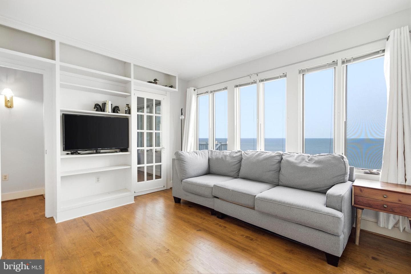 5424 Beach Drive photo 35