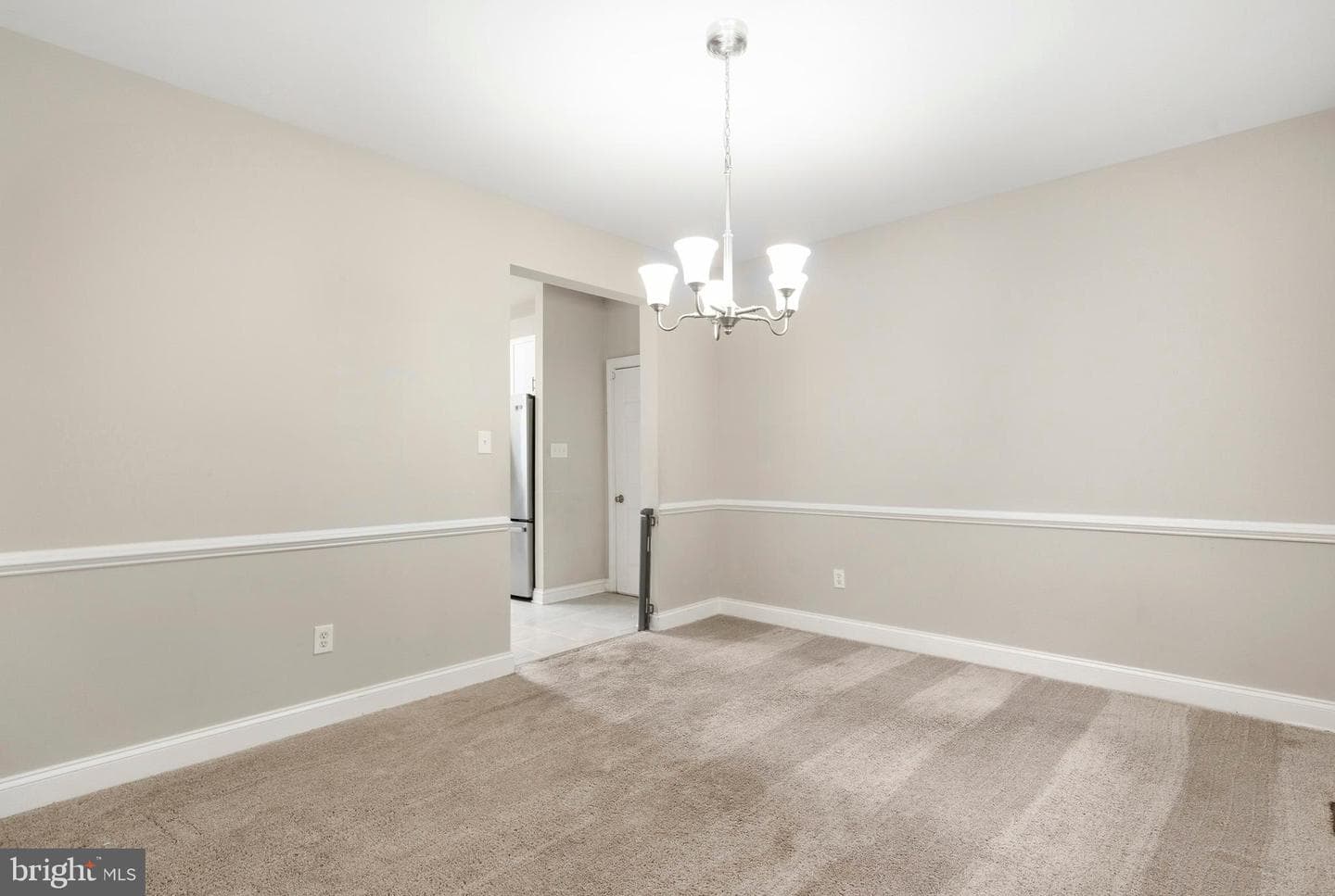 5335 Majesty Lane photo 8