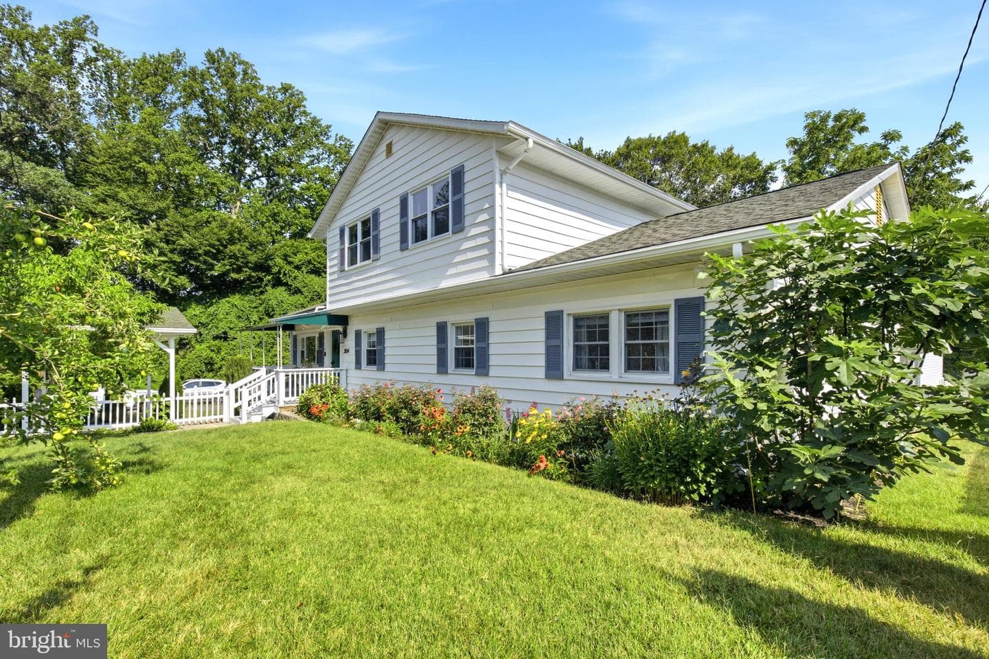 3804 16th Street photo 3