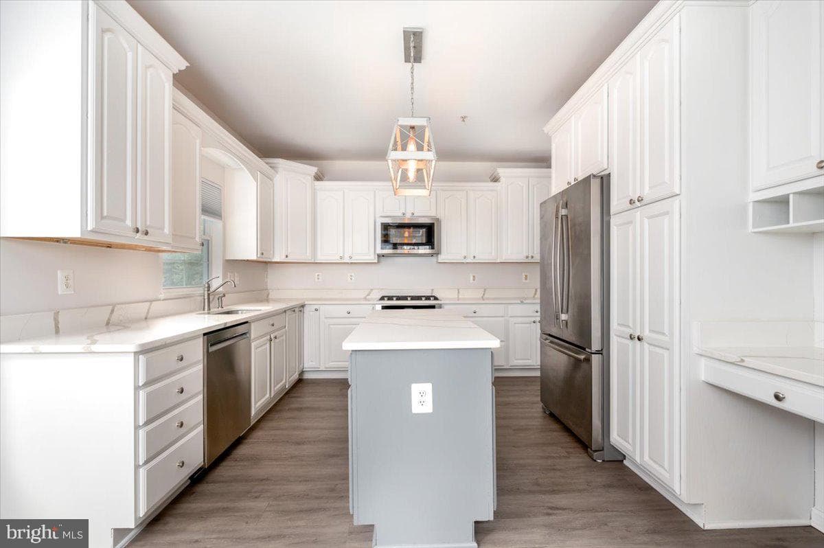 921 Spinnaker Way #921 photo 11