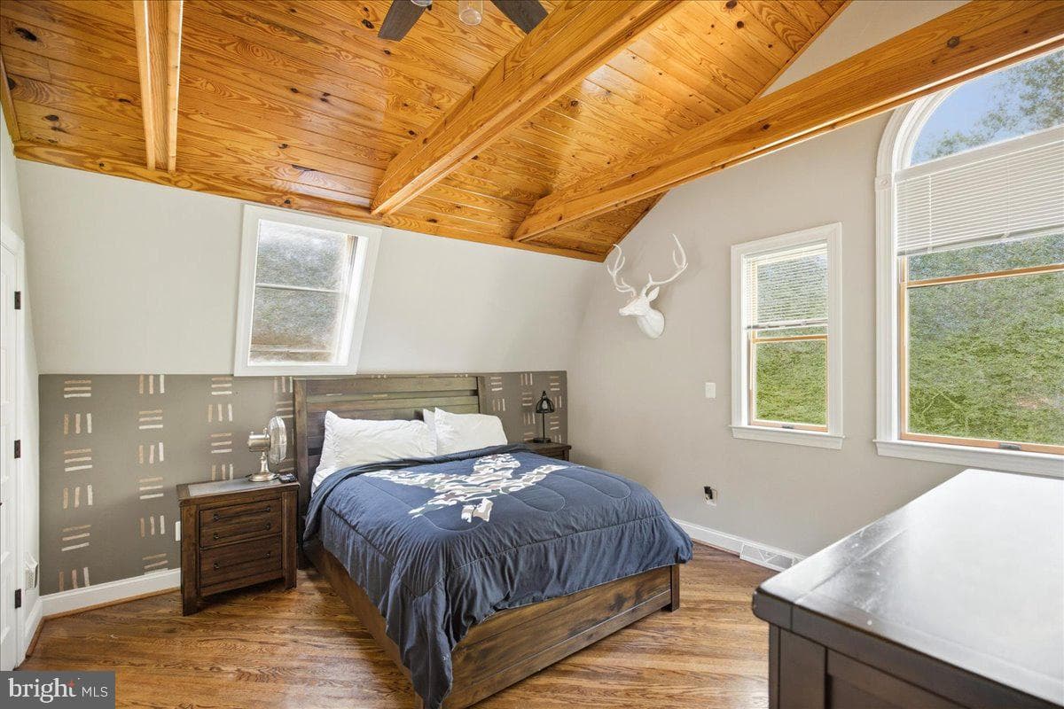 7785 Swan Lane photo 41