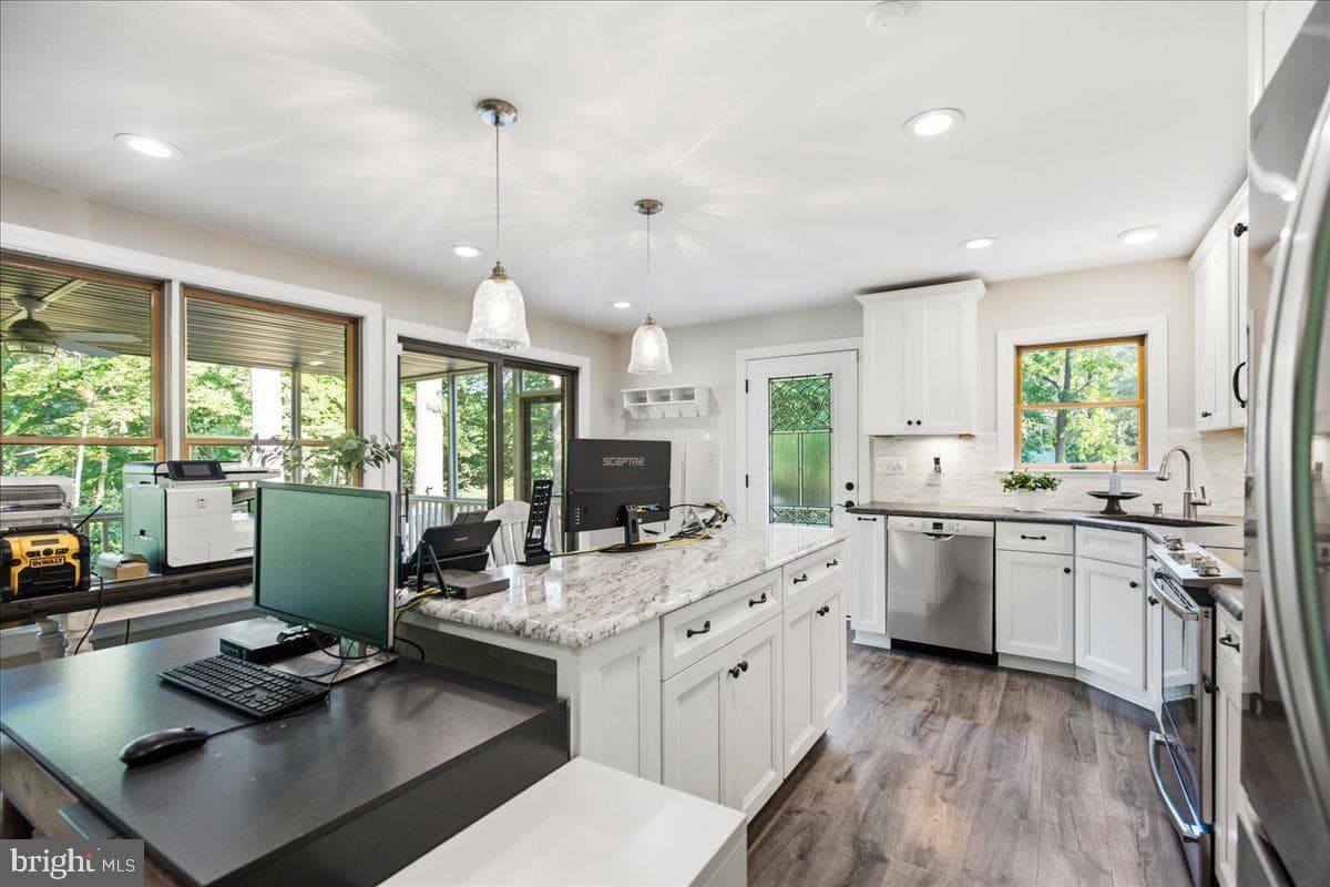 7785 Swan Lane photo 48