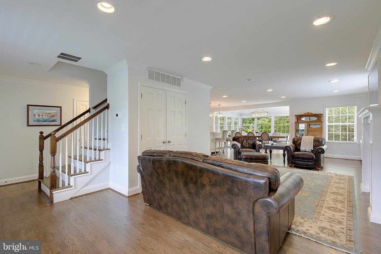 980 Appel Lane photo 3