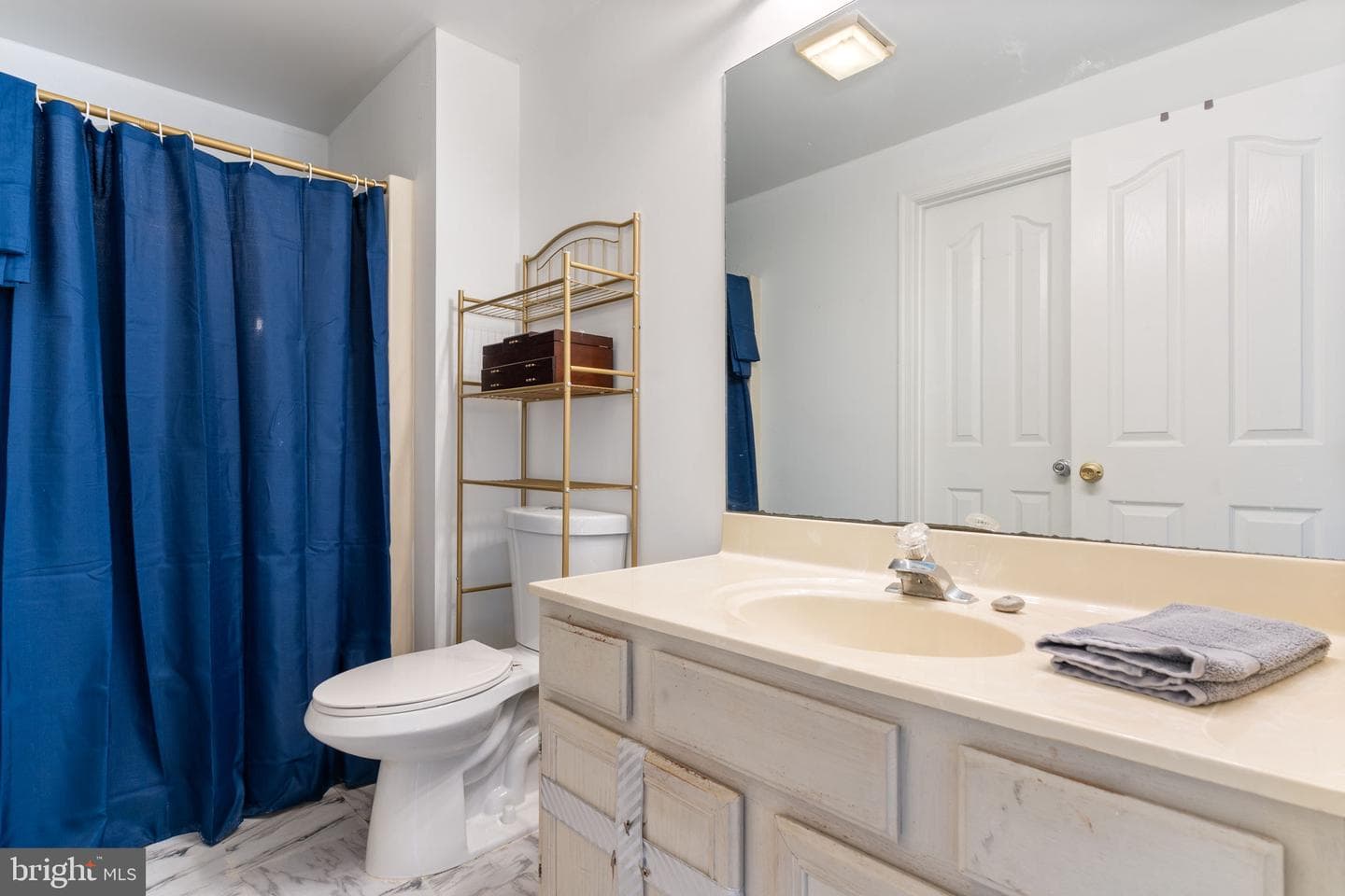 107 Gray Inn Court photo 14