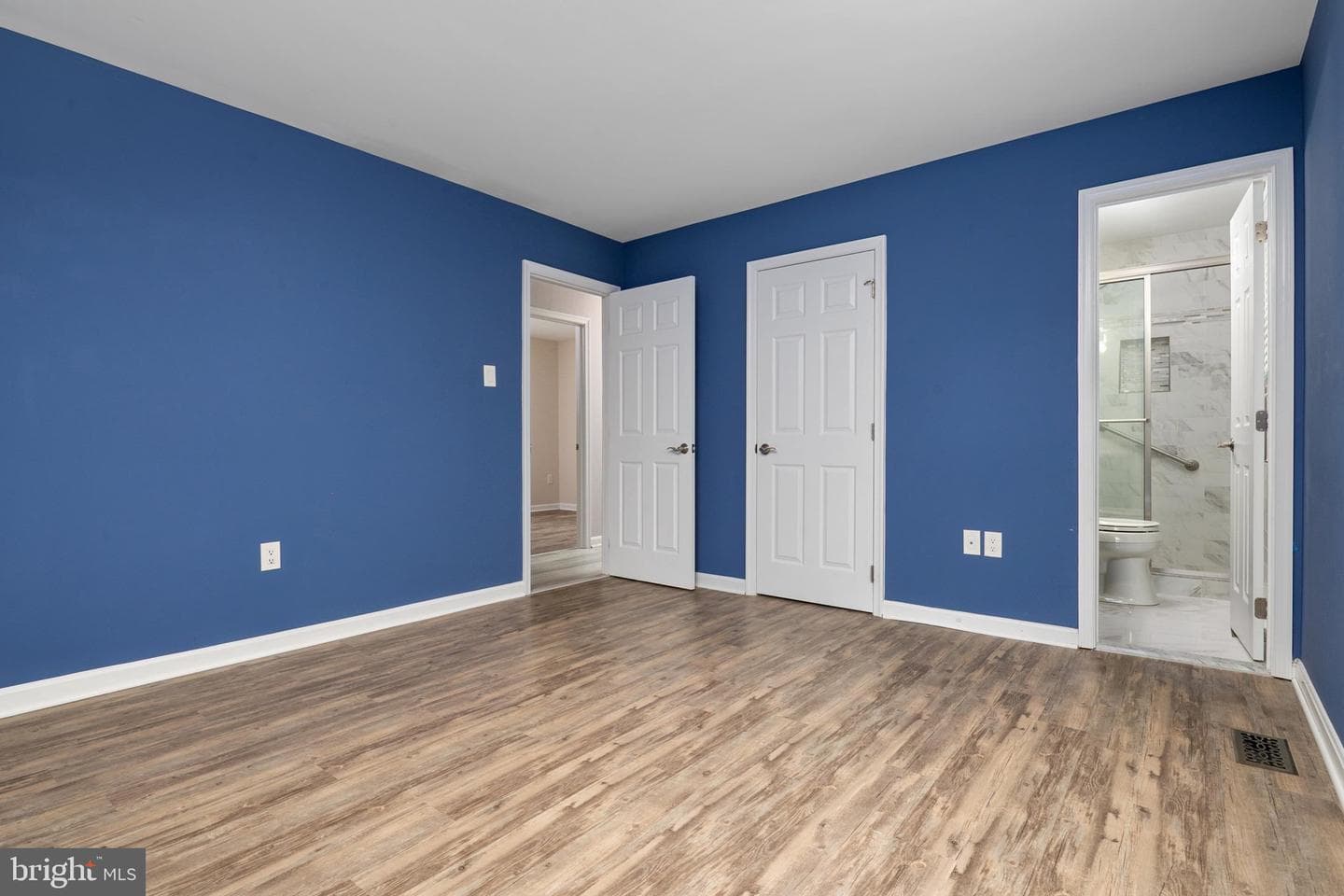 2110 Clearview Drive photo 20