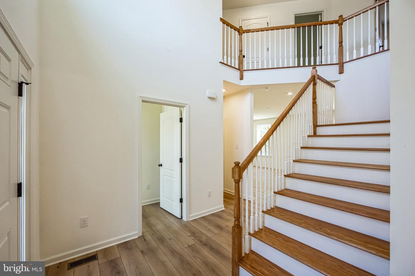 6 Fulton Court photo 7
