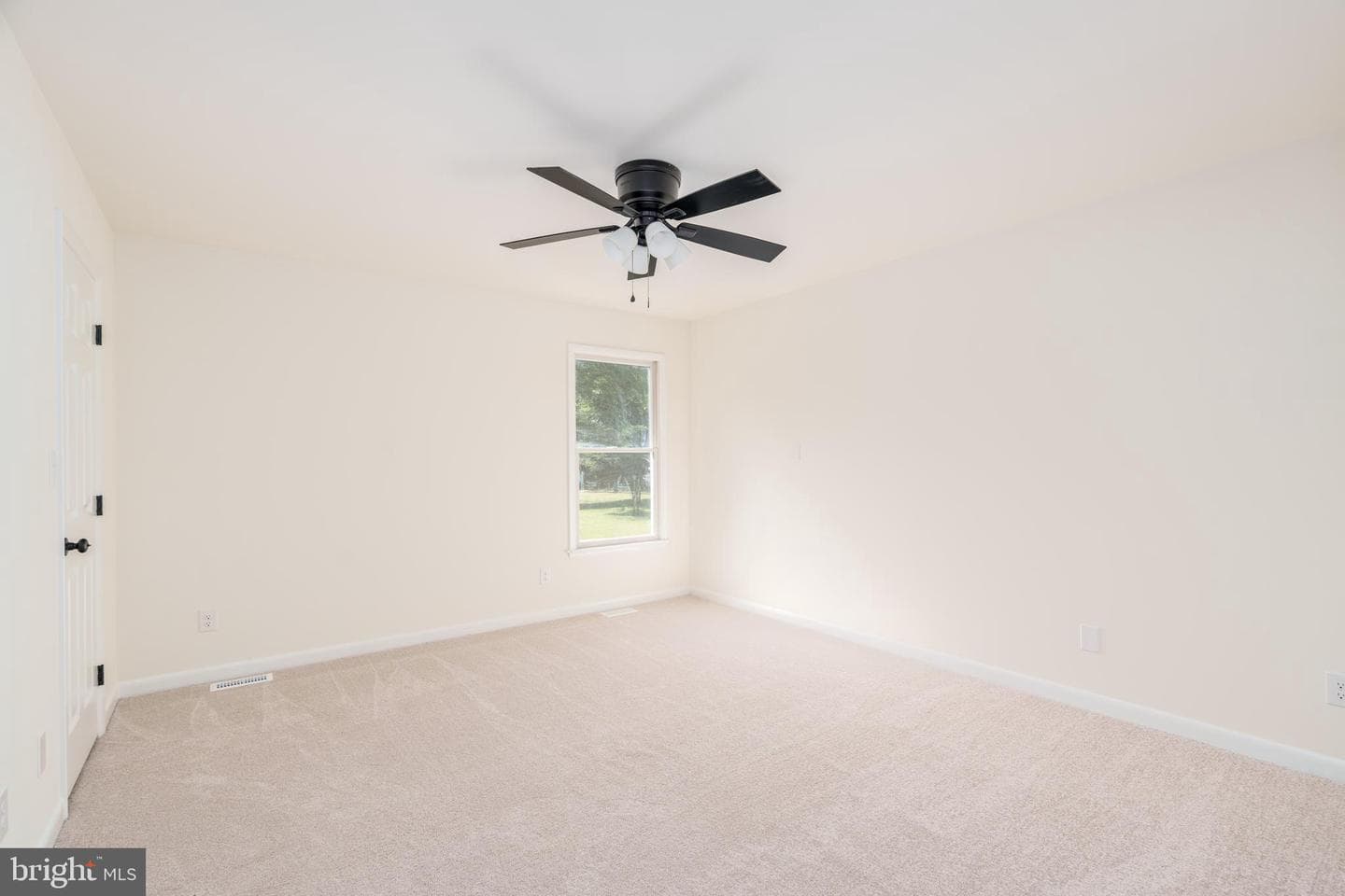 7 Meadow Drive photo 9