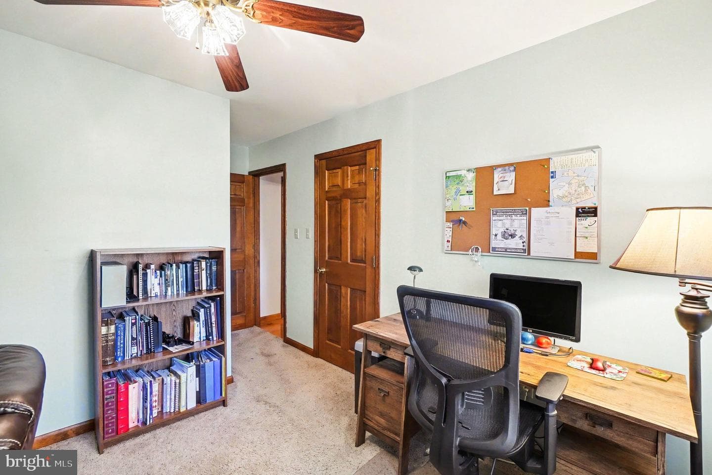 72 Cynthia Court photo 24