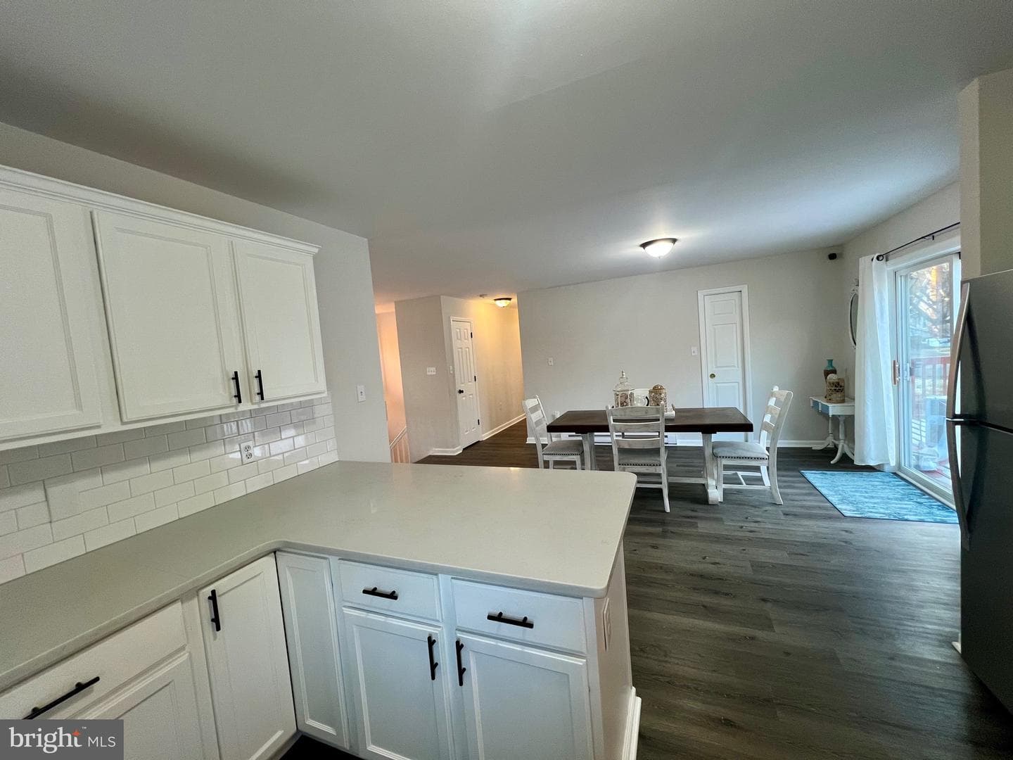 41 Hilltop Road photo 11