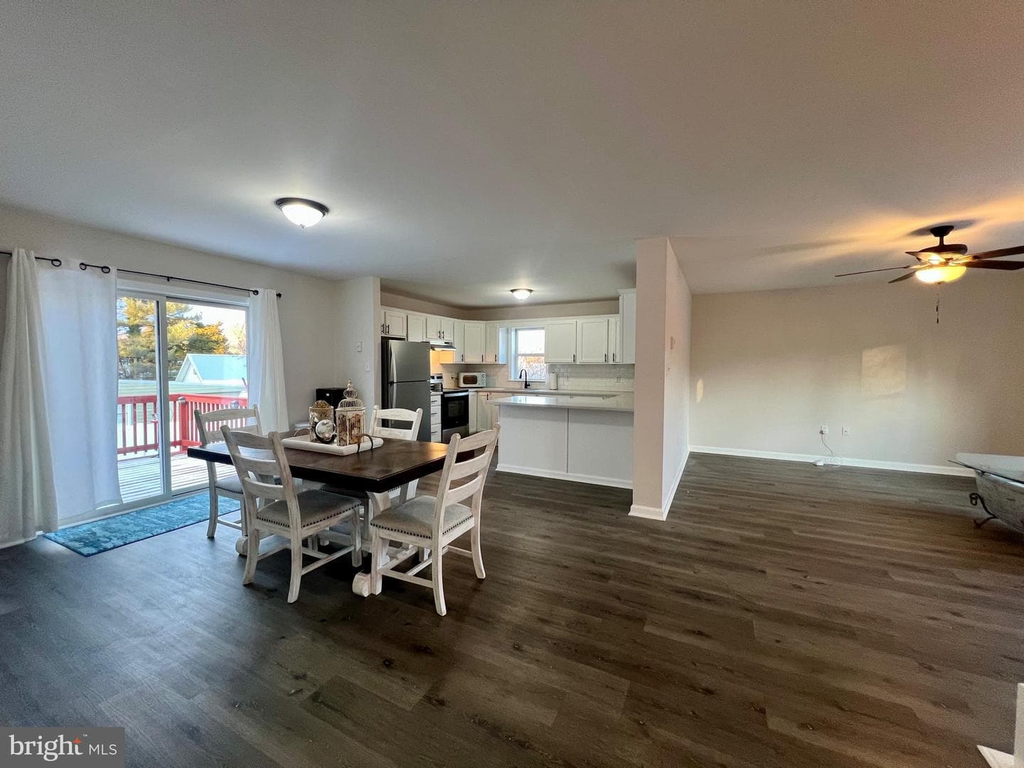 41 Hilltop Road photo 13
