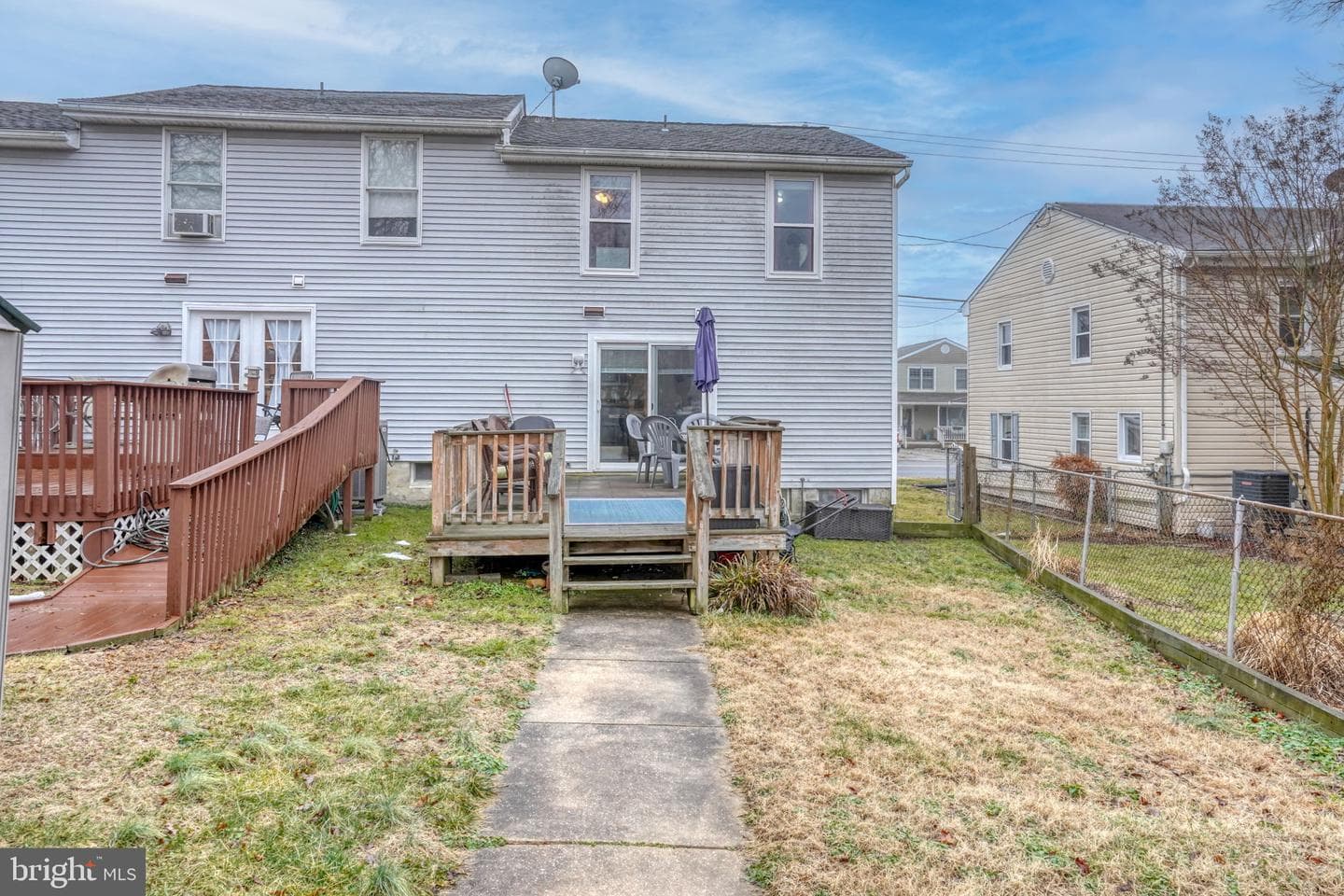 409 Biddle Street photo 25