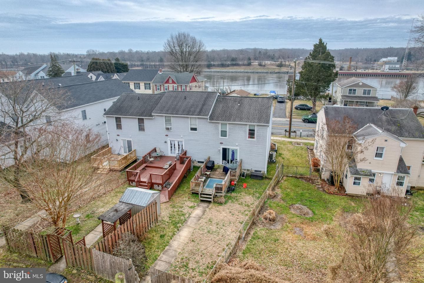 409 Biddle Street photo 37