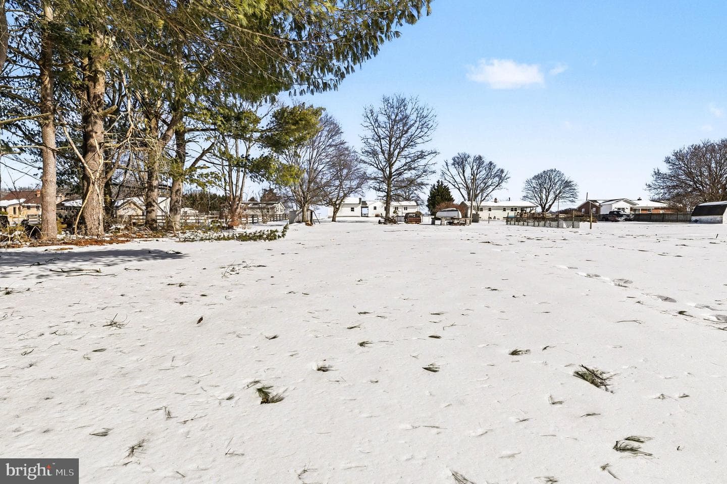 677 Doctor Miller Road photo 26