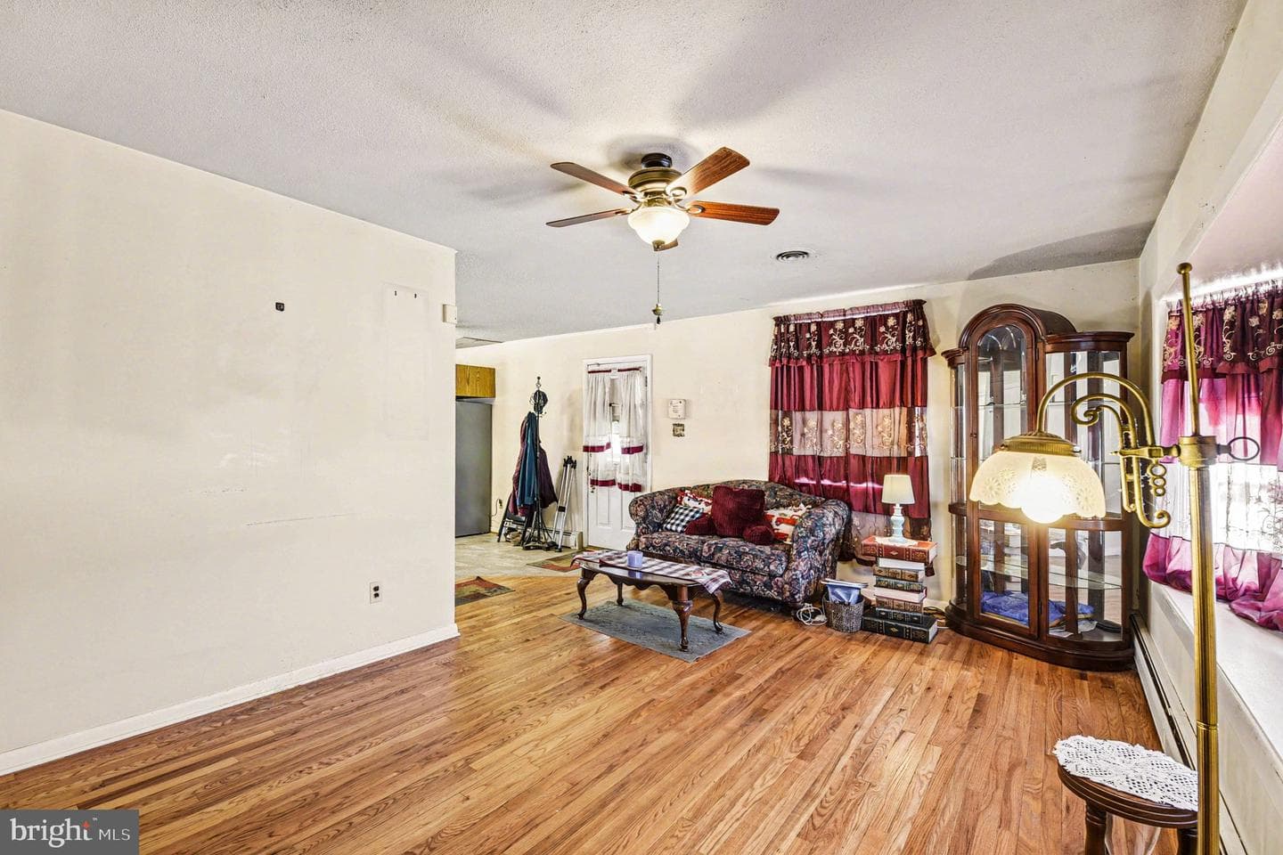 677 Doctor Miller Road photo 7