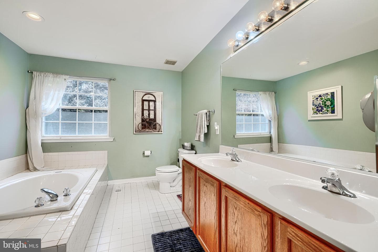 24 Ches Haven Road photo 36