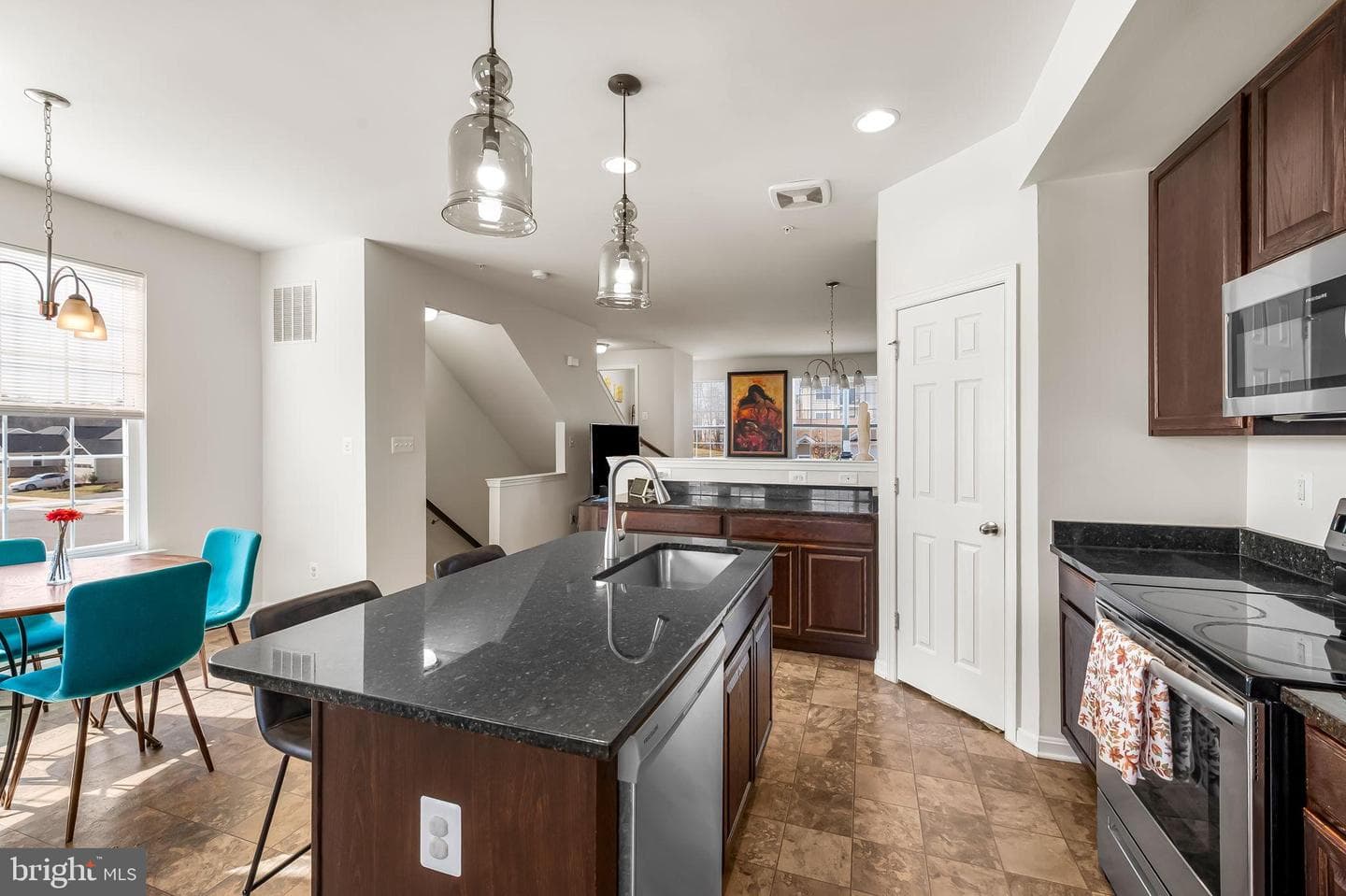 400 Charlestown Crossing Boulevard photo 10