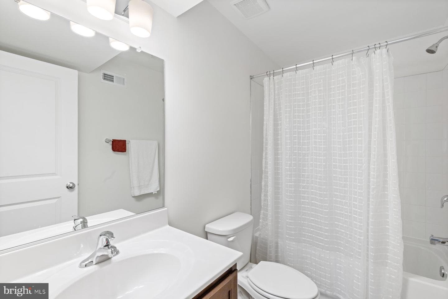 18 Madison Paige Dr photo 31