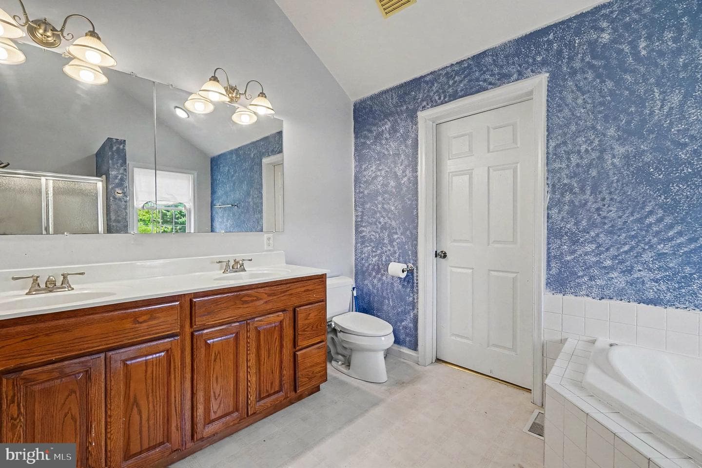 64 Open Meadow Court photo 32