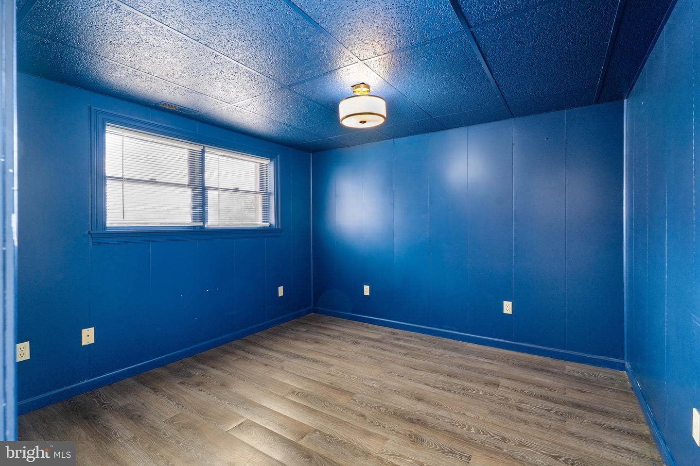 110 Whitehall Road photo 23