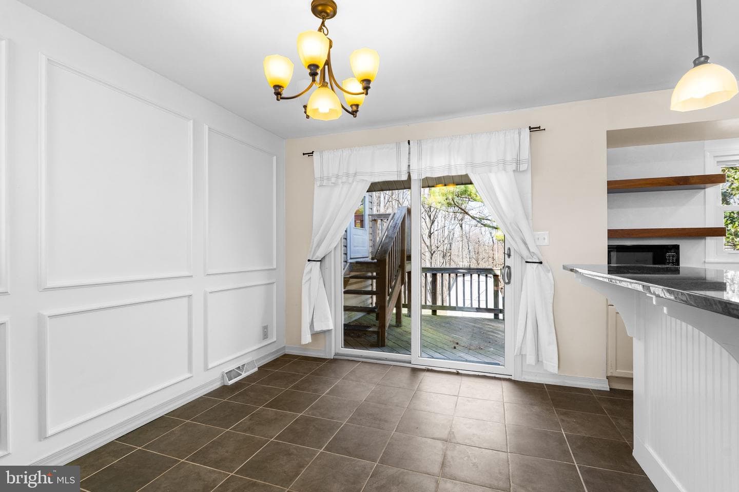 110 Whitehall Road photo 9