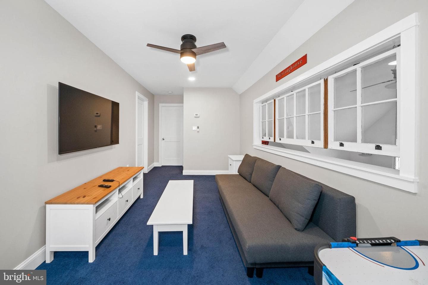 38 Virginia Avenue photo 53