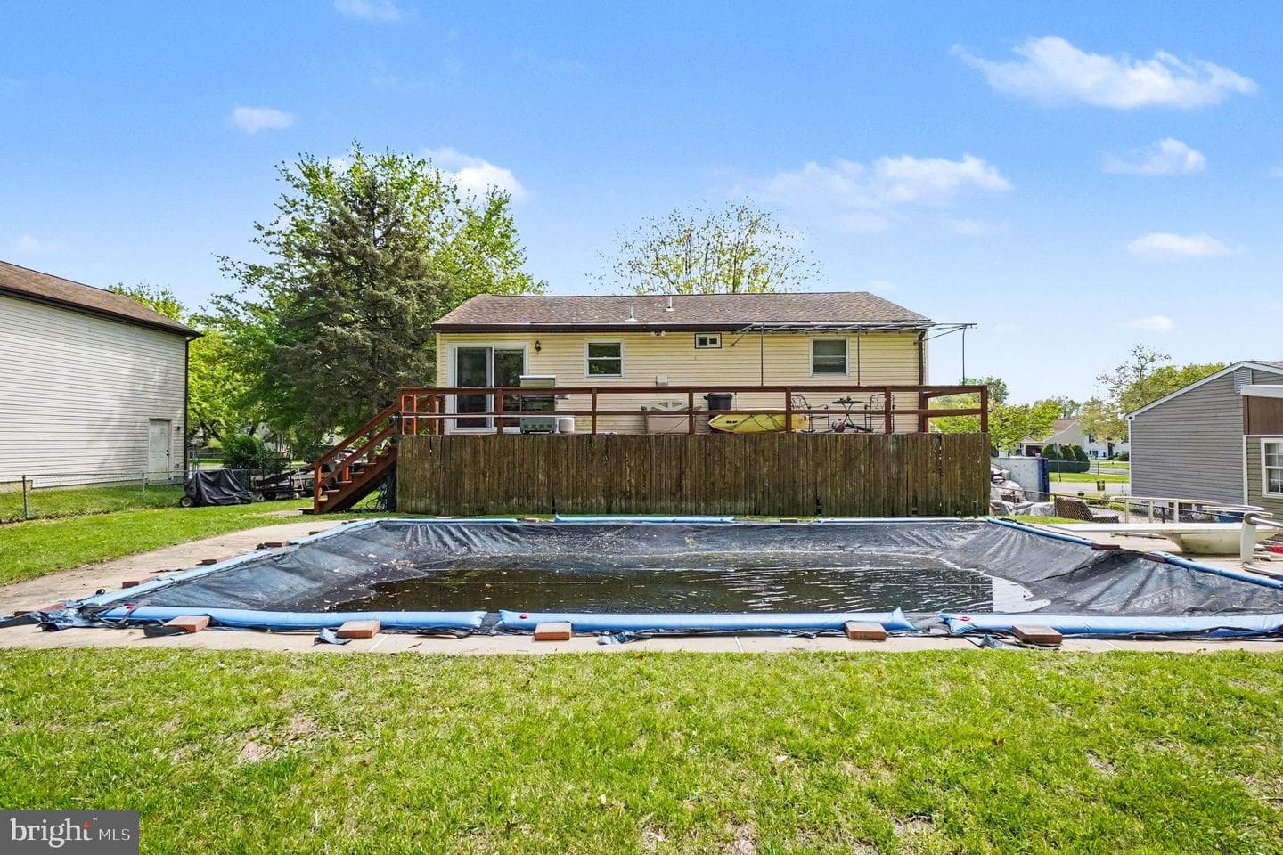 122 W Village Road photo 29