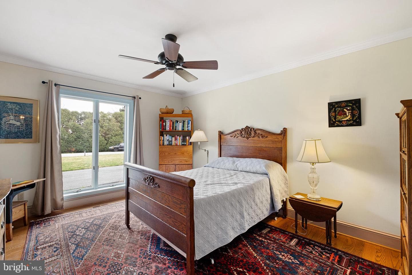 185 Riverside Drive photo 26