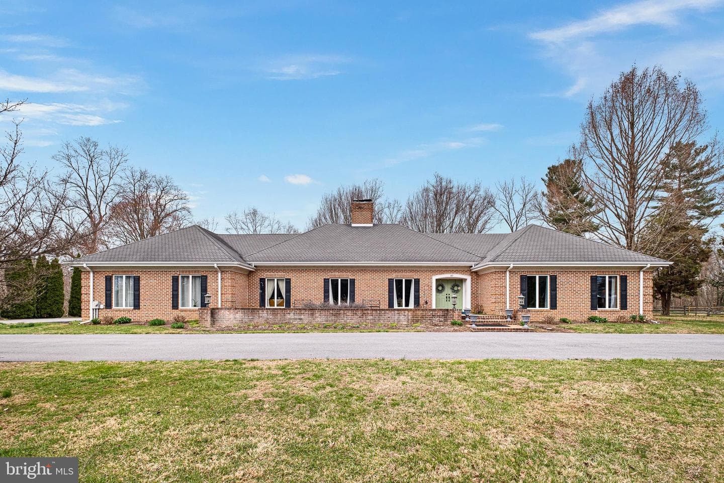 185 Riverside Drive photo 31