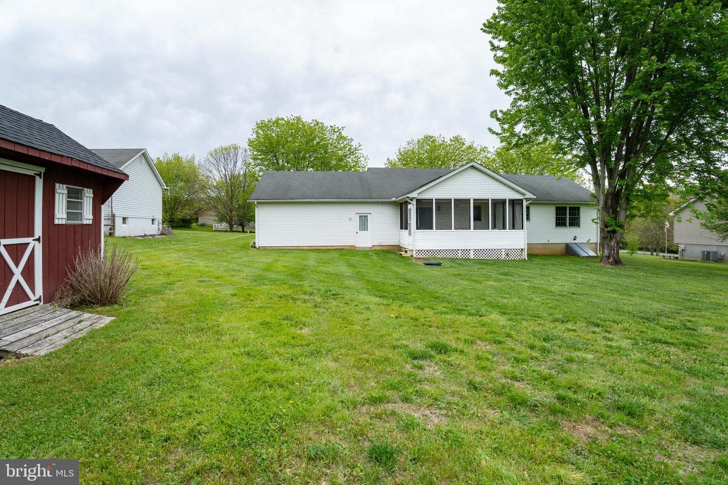 14 Country Side Loop photo 8