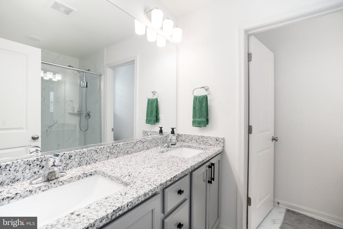 322 Barney Court photo 23