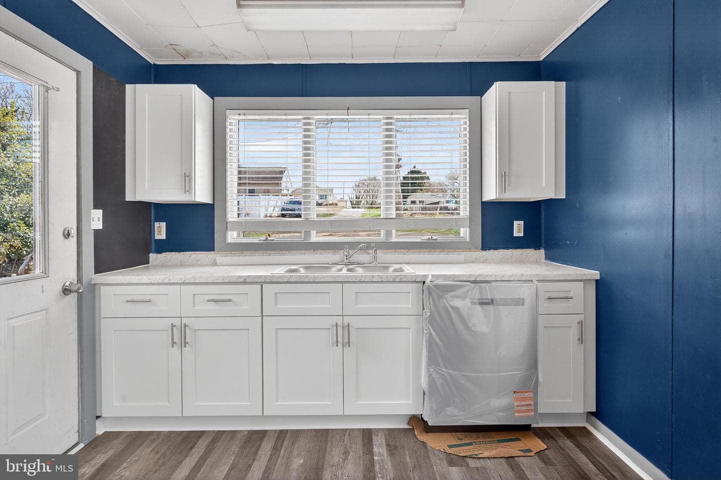 76 Park Drive photo 13