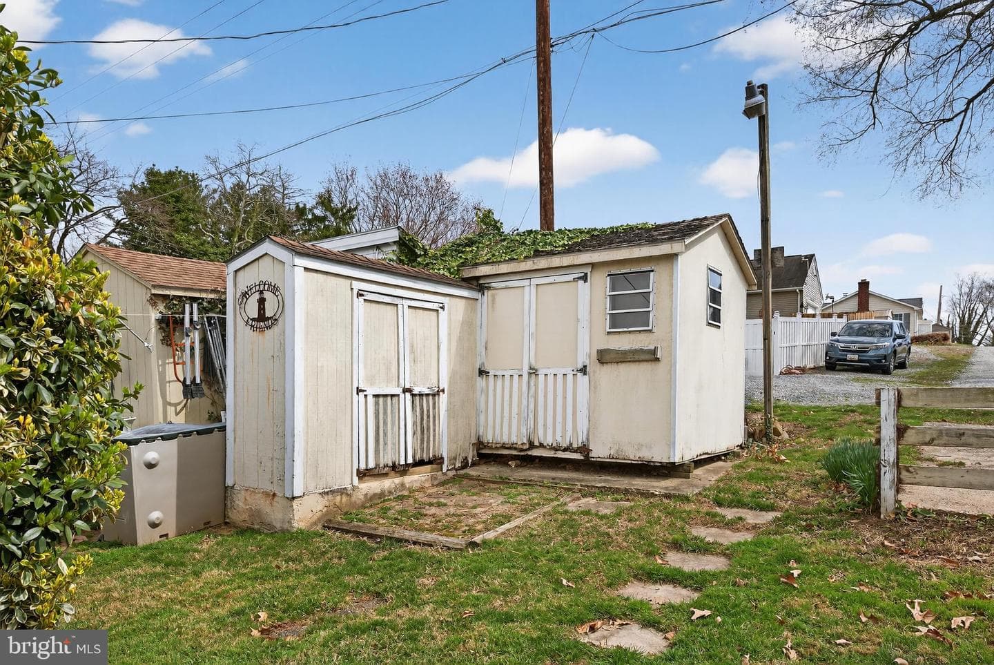 76 Park Drive photo 18