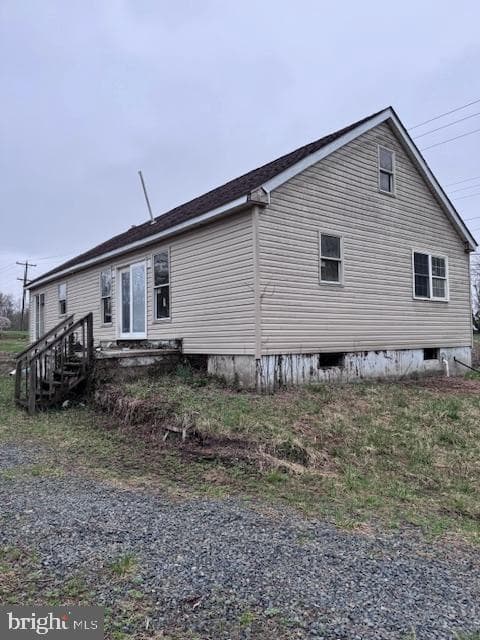 766 Hances Point Road photo 3
