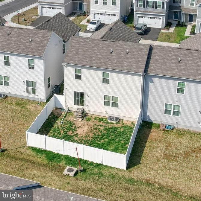 5 Olive Way photo 29