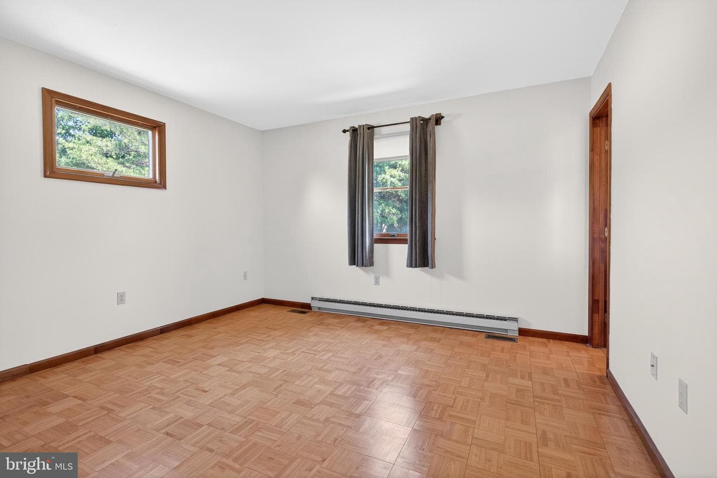 105 Brantwood Drive photo 16