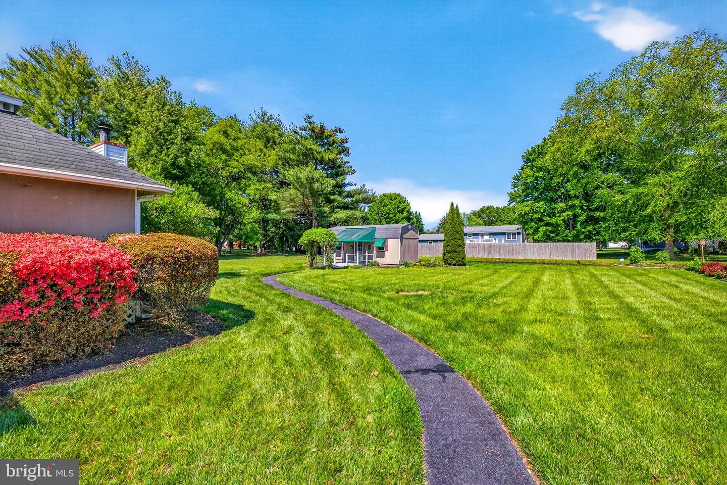 105 Brantwood Drive photo 26